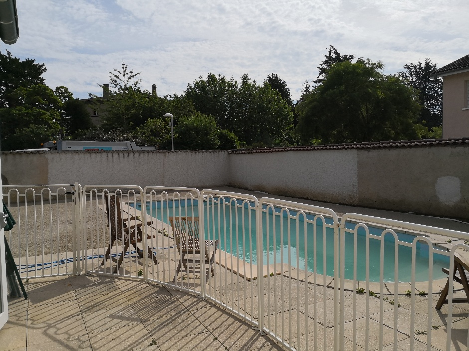 Piscine avant